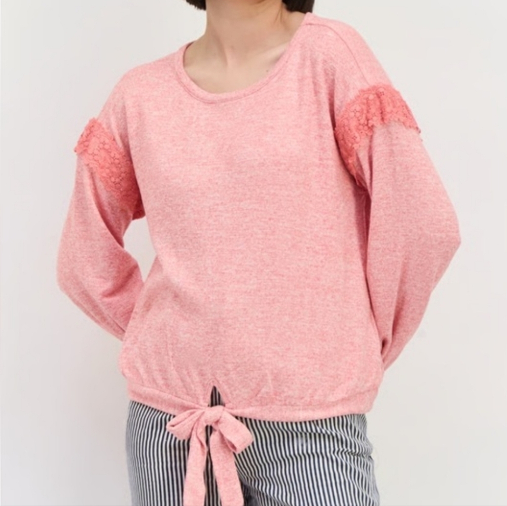89th+Madison Tie Front Longsleeves Crochet Applique Knit Top